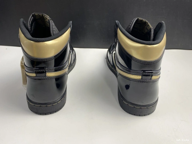 ‘black UrbanStyle 1237 patent gold’ high air 555088- jordan 1 og 0101